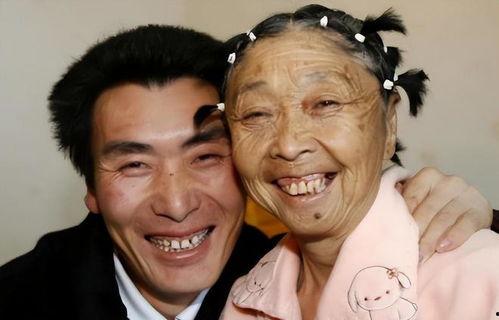 西藏男网红吃瓜视频,揭秘高原美食背后的故事-第1张图片-吃瓜群 西藏男网红吃瓜视频,揭秘高原美食背后的故事-第1张图片-吃瓜群