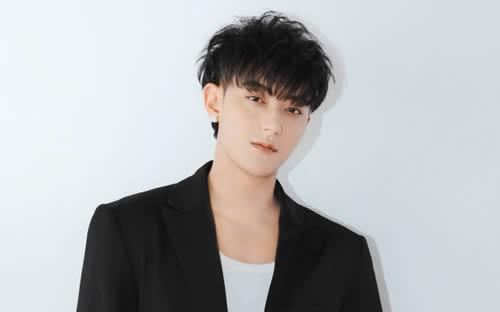 2024年度吃瓜娱乐圈,瓜田李下，明星风云录-第3张图片-吃瓜群